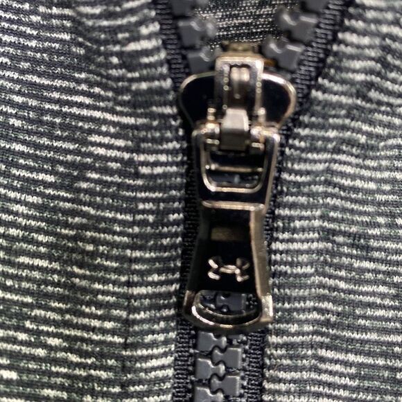 Under Armour Women's Full Zip Sonic Athletic Performance Vest Running Black M - Picture 7 of 11